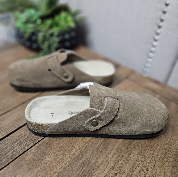 Quince Water Repellent Suede Clog Mules Cafe Brown - Picture 4 of 15